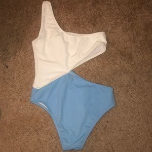 Colorblock bathing suit